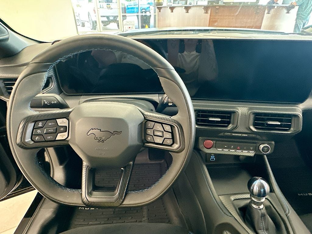 2025 Ford Mustang Dark Horse