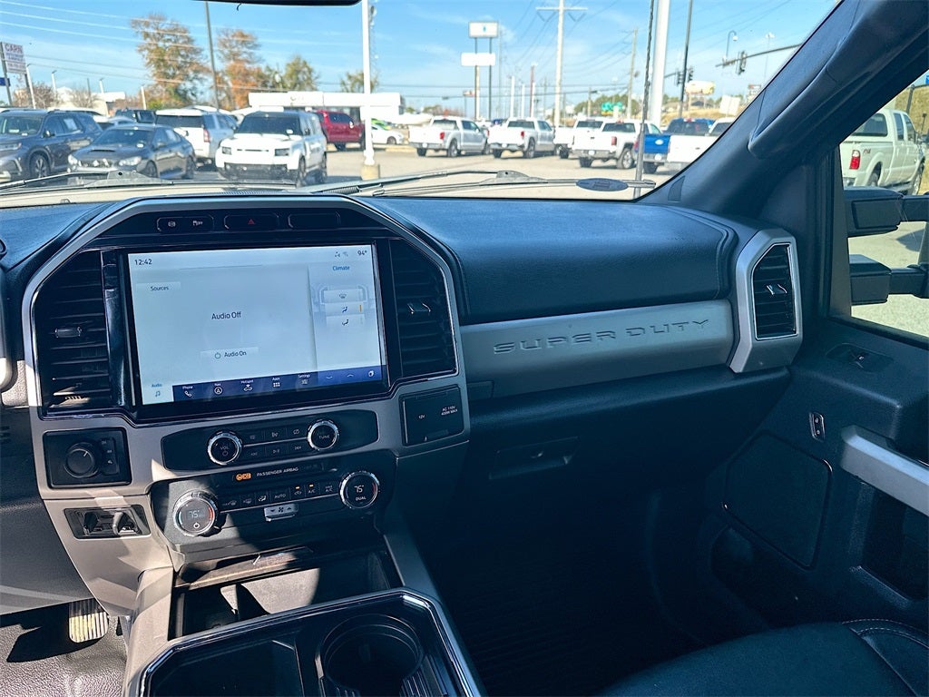 2022 Ford F-450SD Lariat DRW