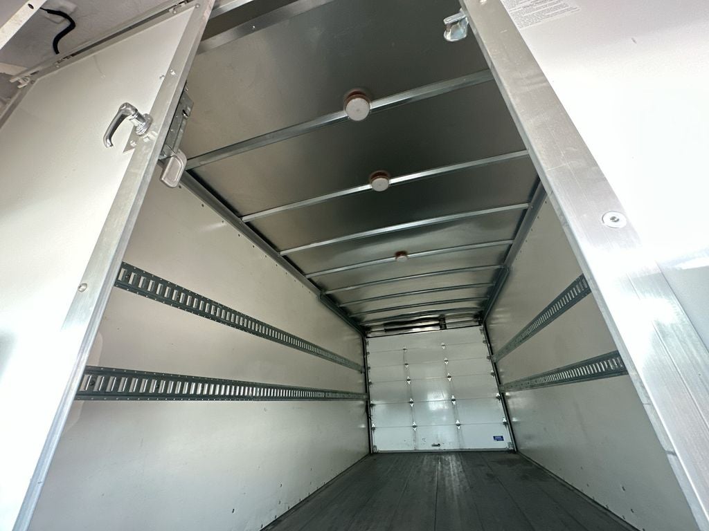 2022 Ford E-450SD Base