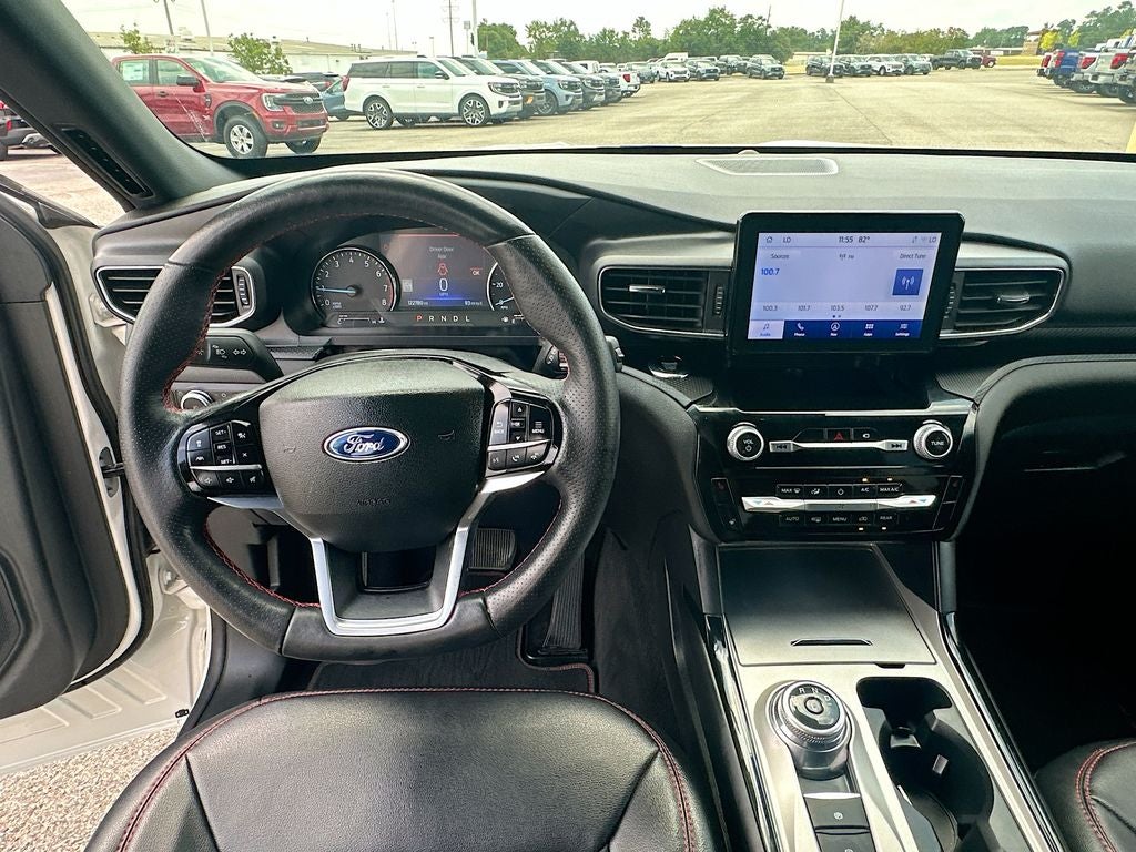 2023 Ford Explorer ST-Line