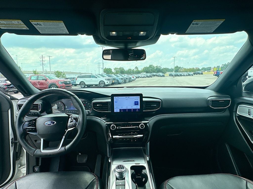 2023 Ford Explorer ST-Line