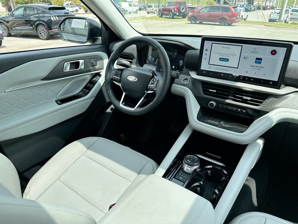 2025 Ford Explorer Platinum