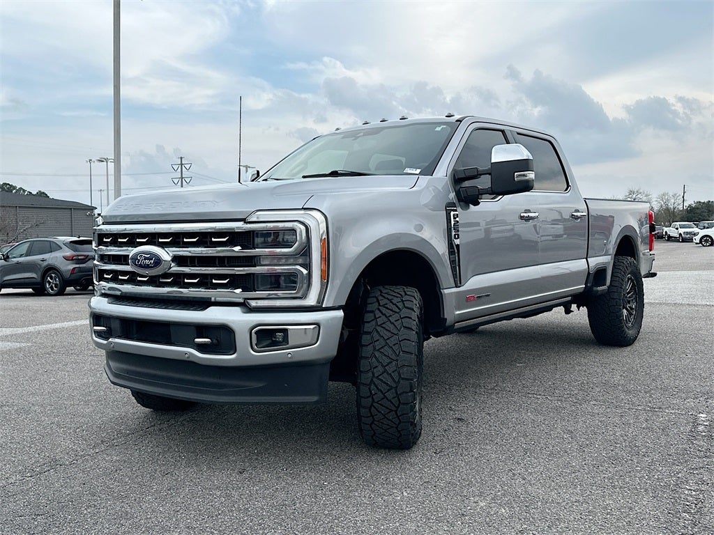 2023 Ford F-250SD Platinum