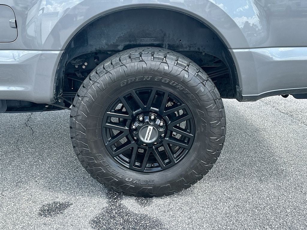 2022 Ford F-250SD Lariat