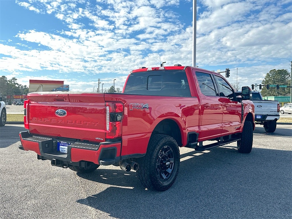 2023 Ford F-350SD Lariat