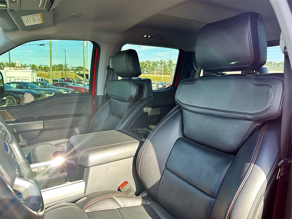 2023 Ford F-350SD Lariat