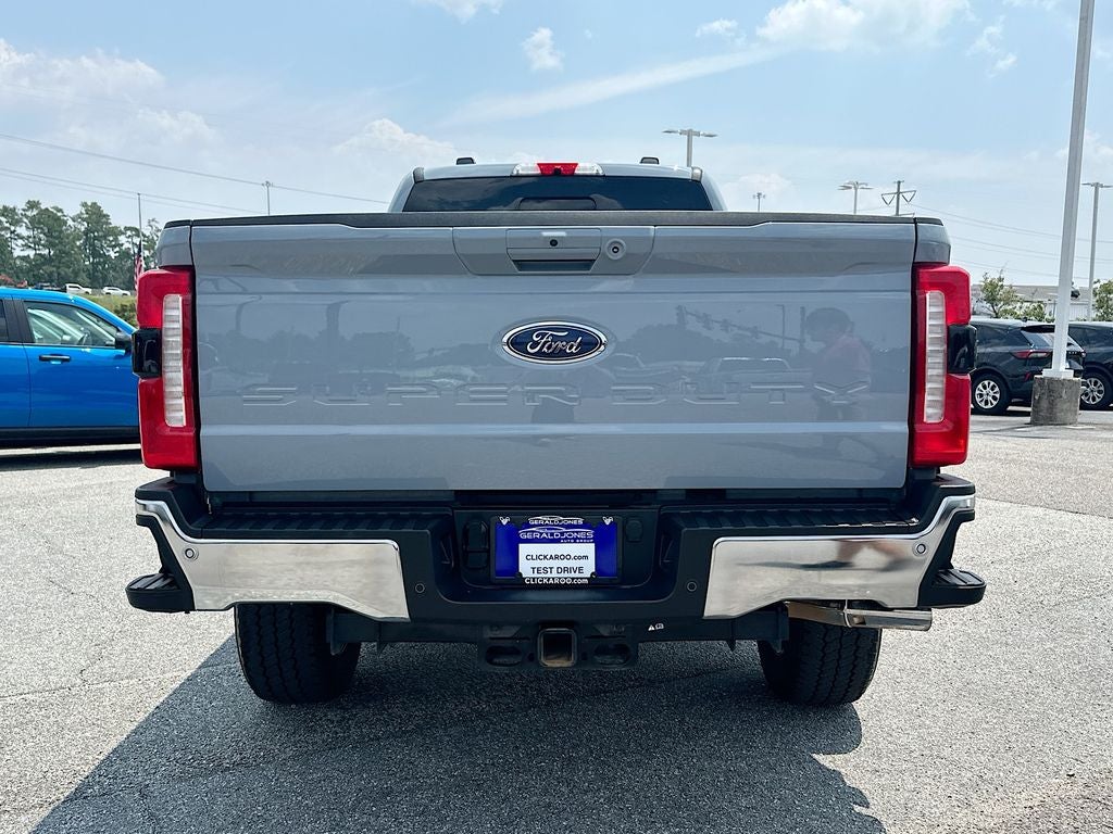 2025 Ford F-350SD Lariat