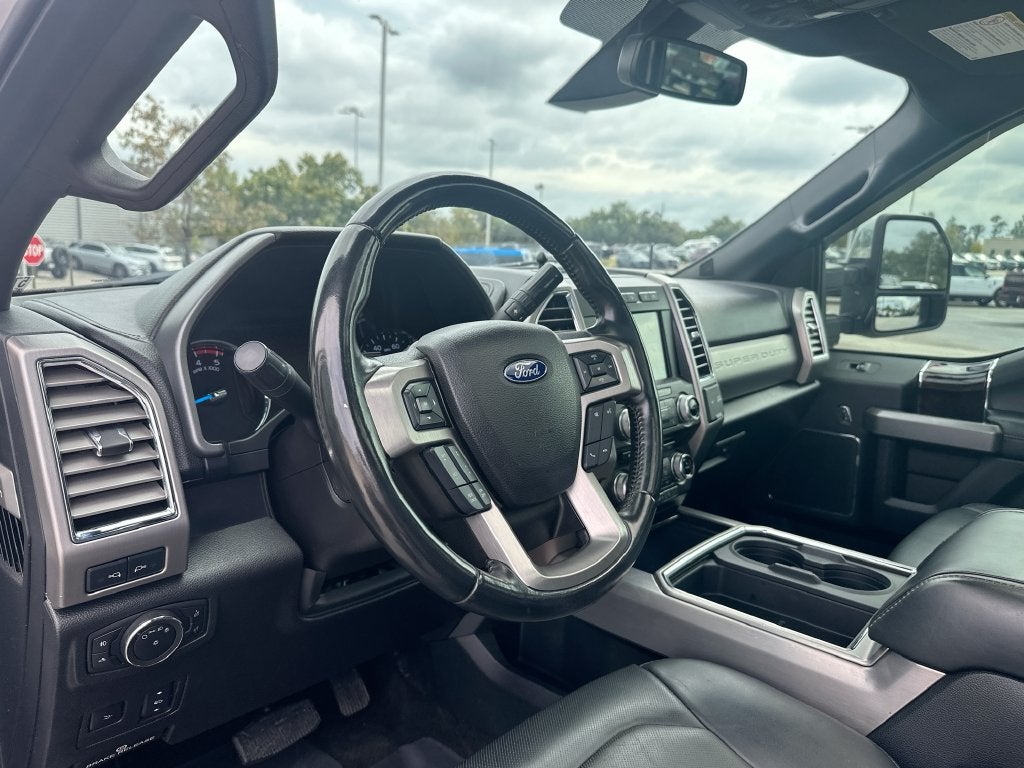 2017 Ford F-350SD Platinum DRW