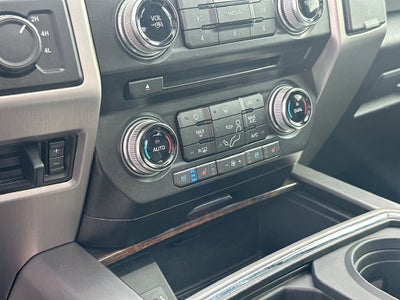 2017 Ford F-350SD Platinum DRW