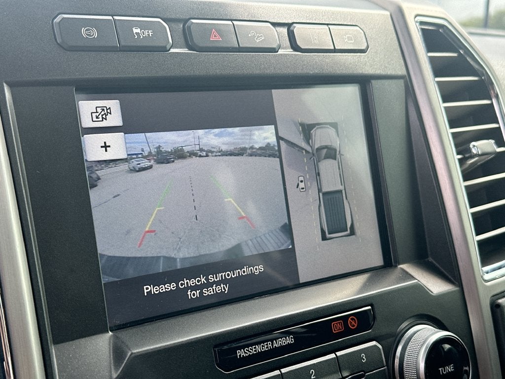 2017 Ford F-350SD Platinum DRW