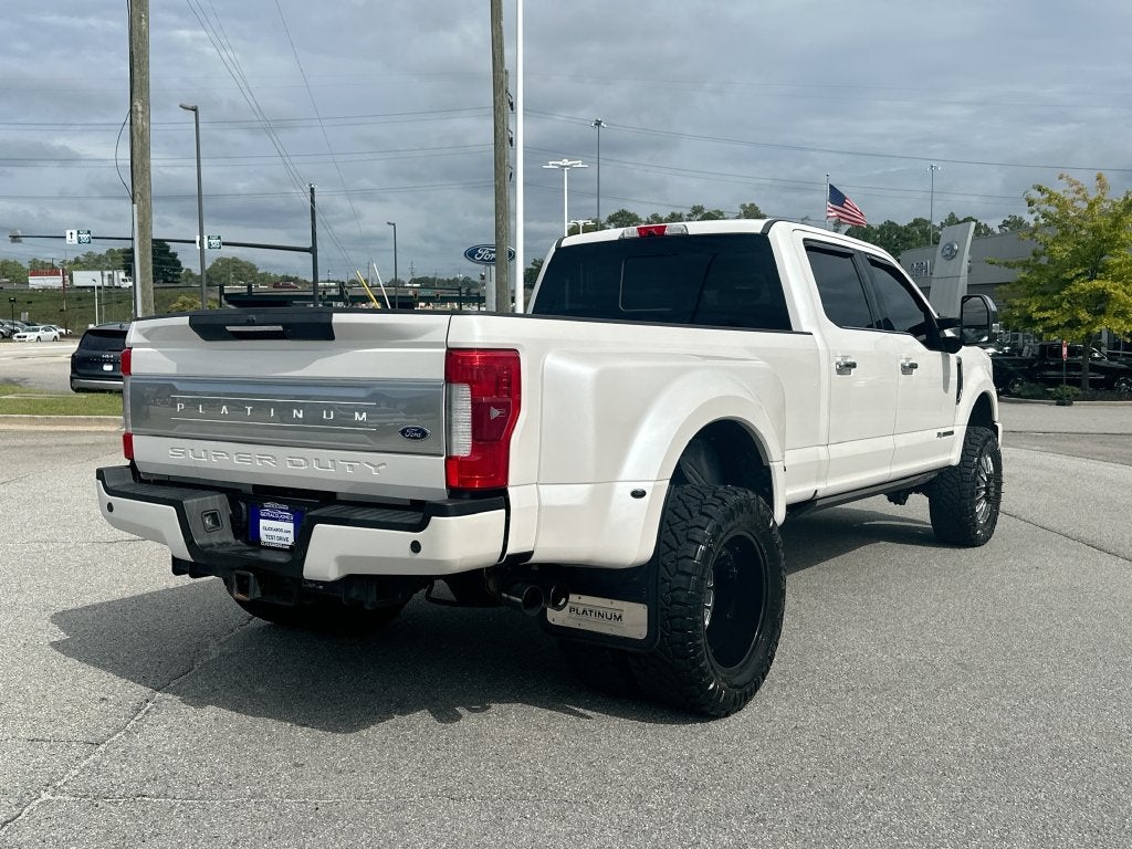 2017 Ford F-350SD Platinum DRW