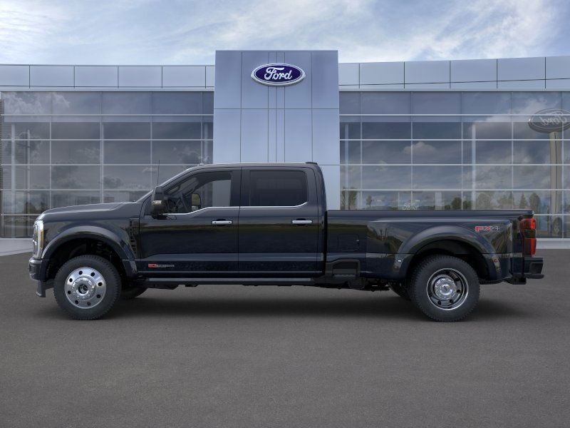 2025 Ford F-450SD Platinum DRW