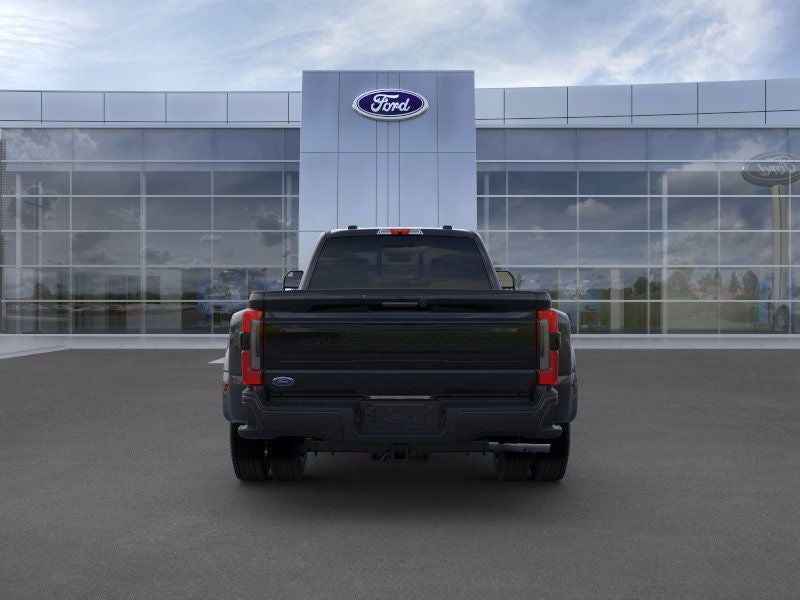 2025 Ford F-450SD Platinum DRW