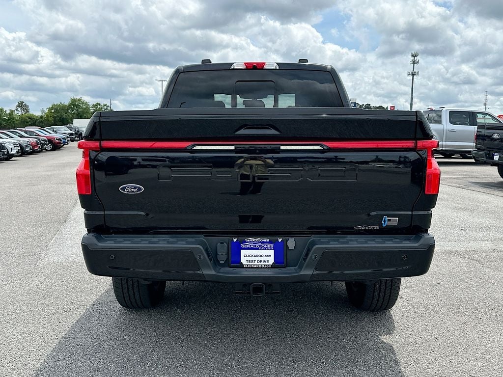 2023 Ford F-150 Lightning Lariat