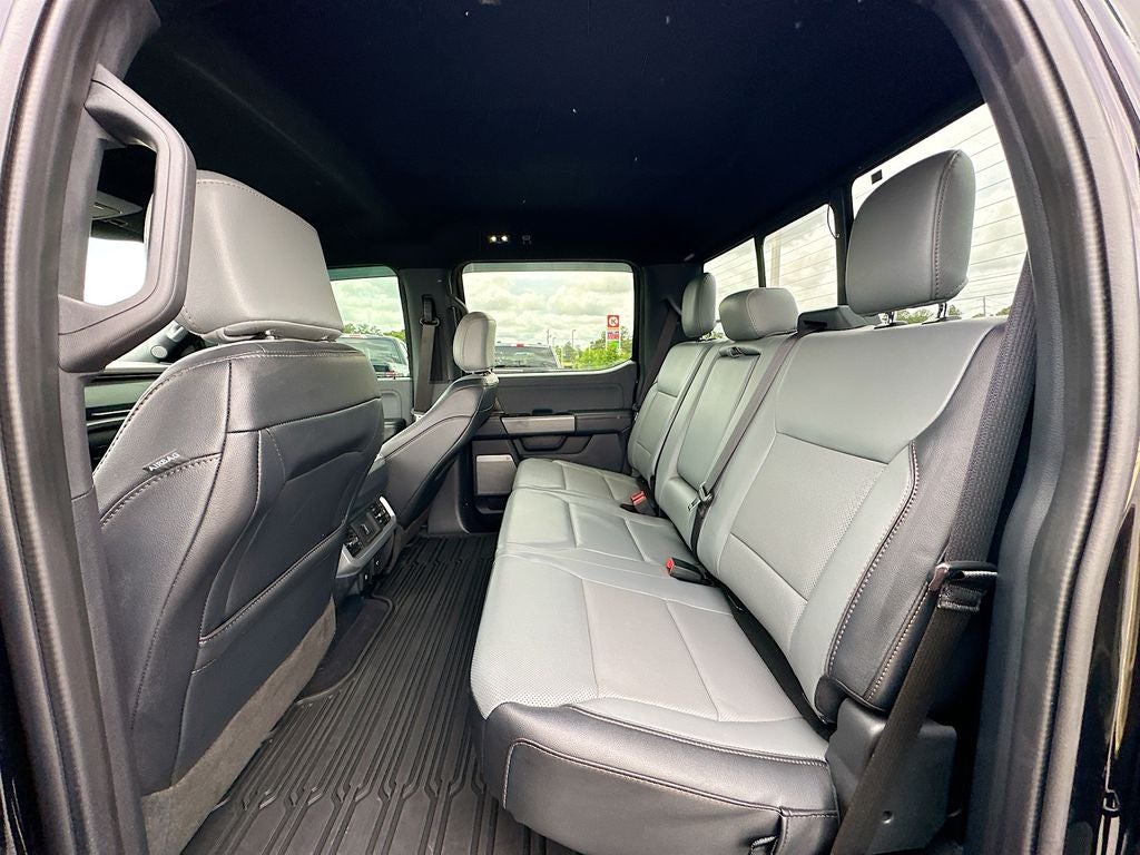 2023 Ford F-150 Lightning Lariat
