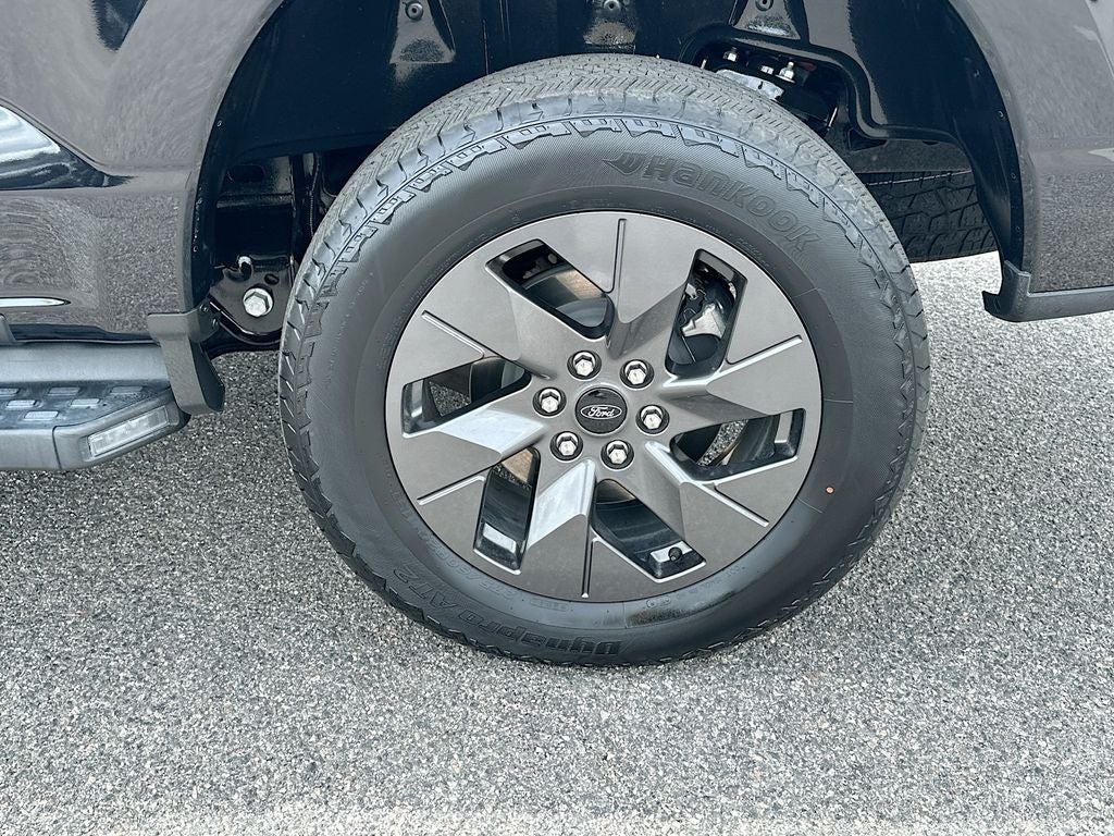 2023 Ford F-150 Lightning Lariat