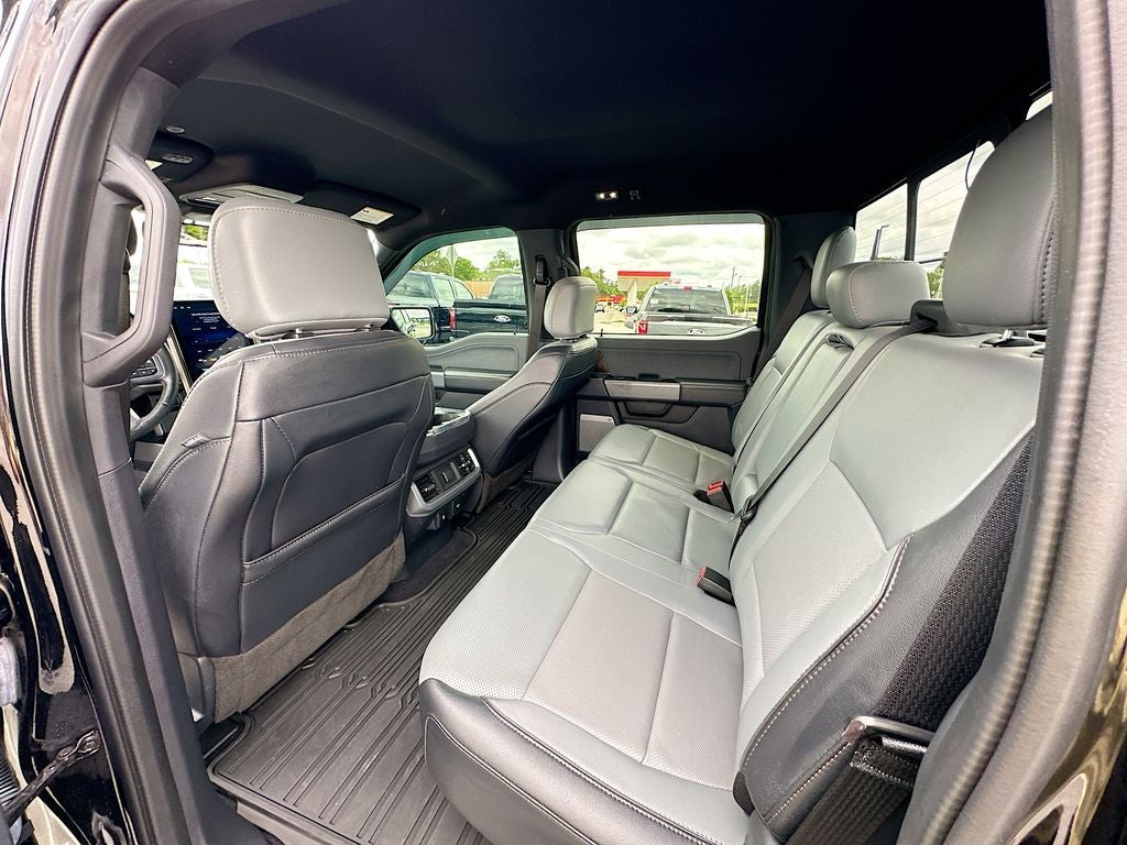 2023 Ford F-150 Lightning Lariat