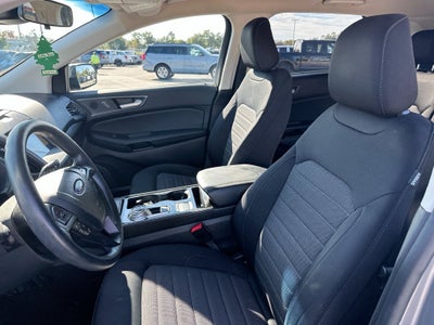 2020 Ford Edge SE