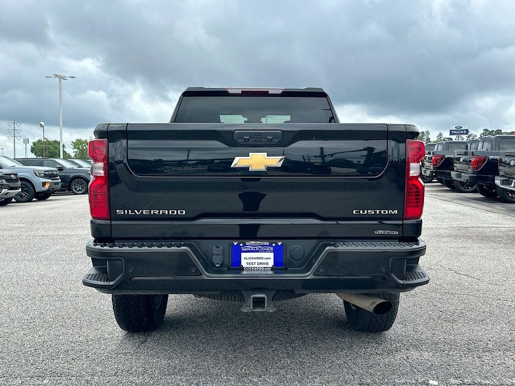 2024 Chevrolet Silverado 2500HD Custom