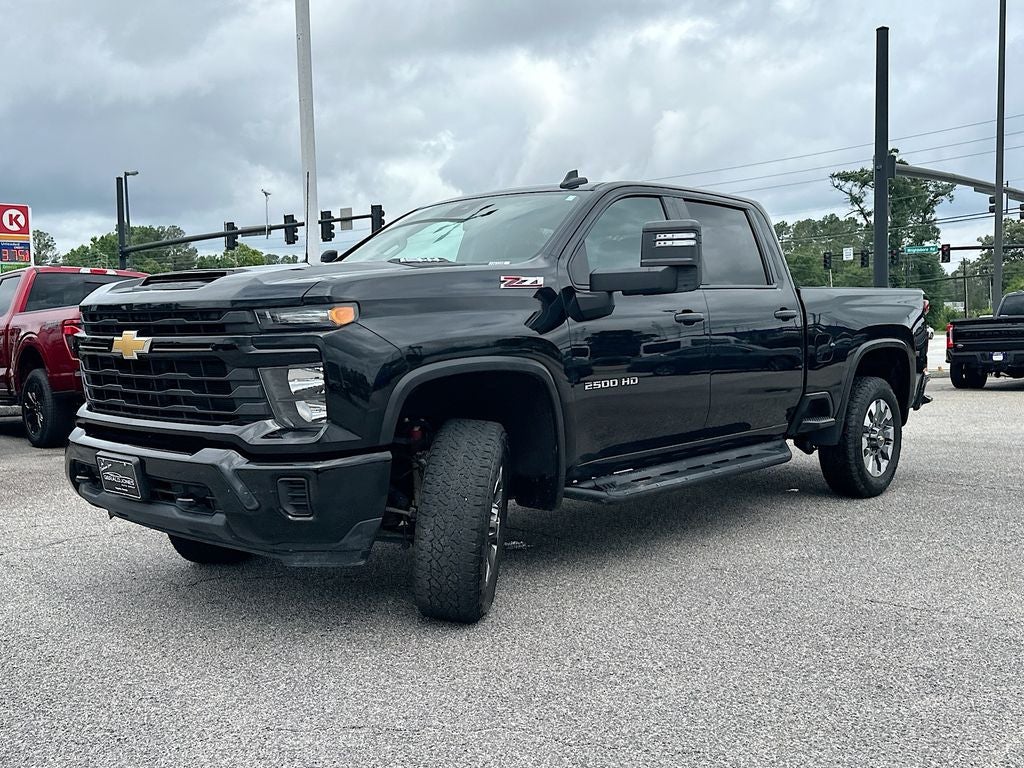 2024 Chevrolet Silverado 2500HD Custom