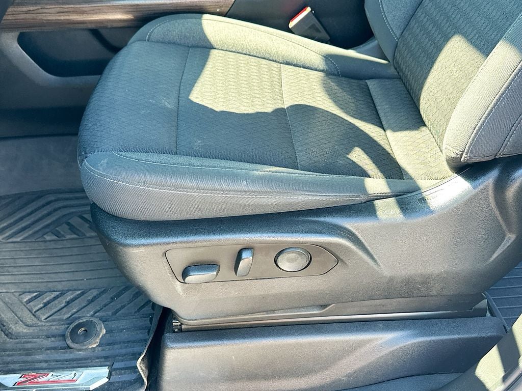 2022 Chevrolet Silverado 1500 LT LT1