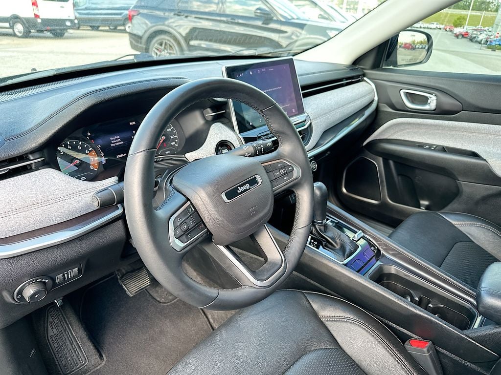 2022 Jeep Compass Latitude Lux