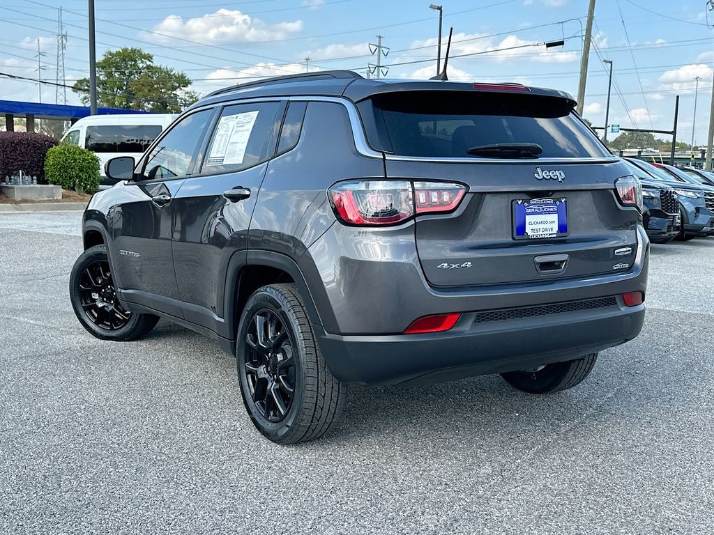 2022 Jeep Compass Latitude Lux