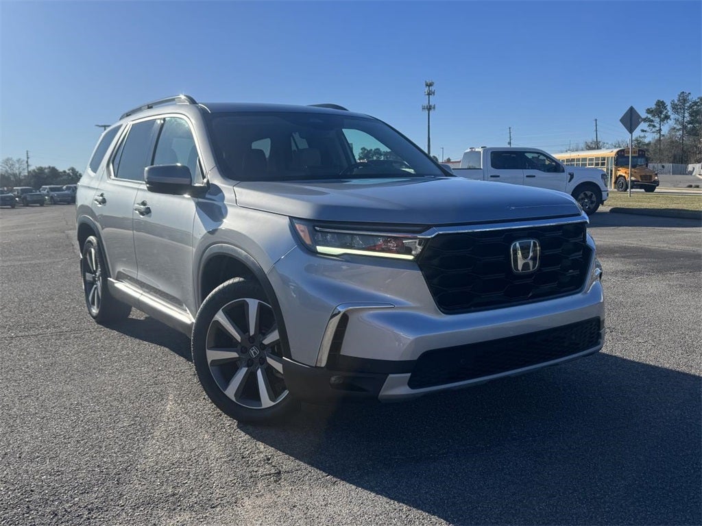 2023 Honda Pilot Touring