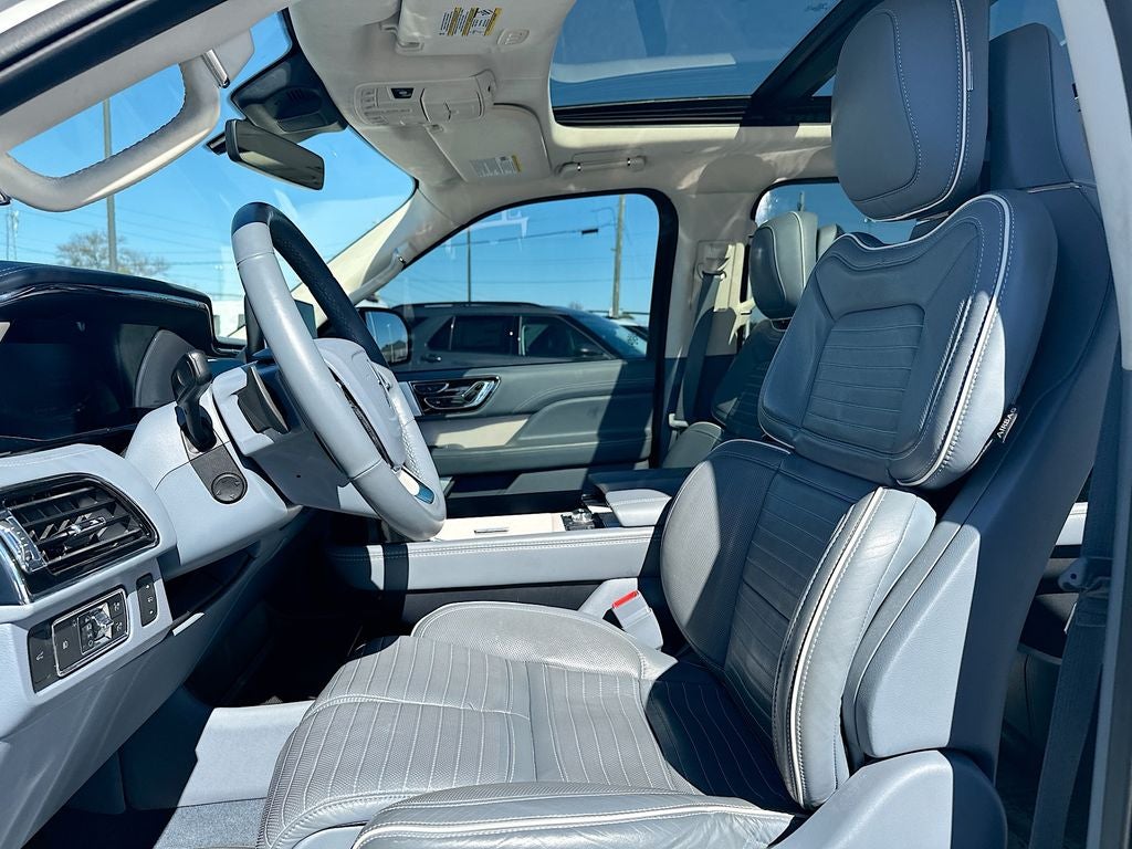 2022 Lincoln Navigator L L Black Label