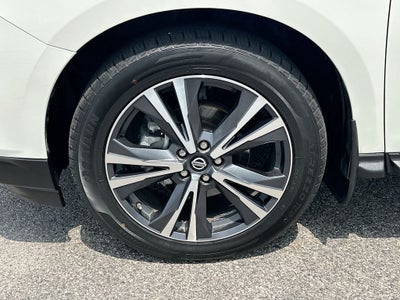 2018 Nissan Pathfinder Platinum