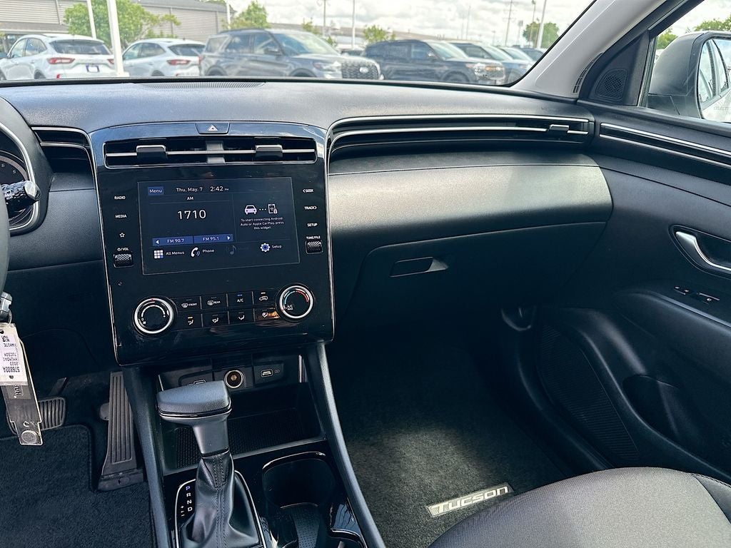 2023 Hyundai Tucson SE