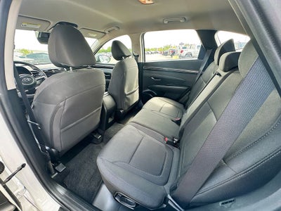 2023 Hyundai Tucson SE