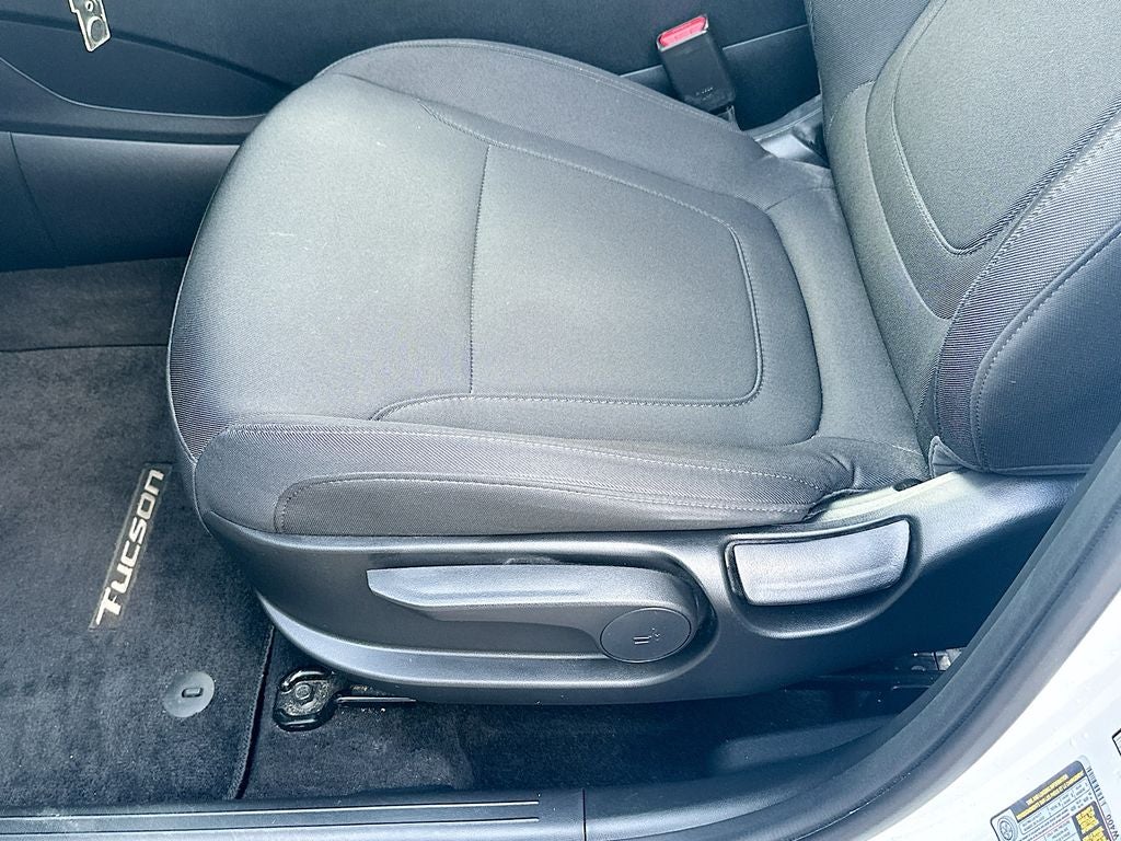 2023 Hyundai Tucson SE