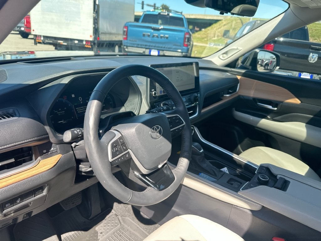 2026 Toyota Grand Highlander Platinum