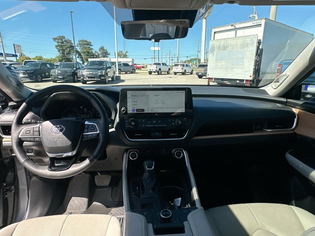 2026 Toyota Grand Highlander Platinum