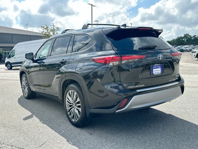 2021 Toyota Highlander Platinum