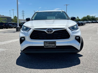 2025 Toyota Highlander Hybrid XLE