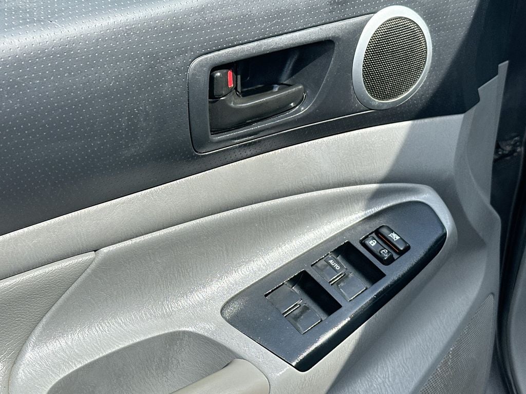 2014 Toyota Tacoma Base V6