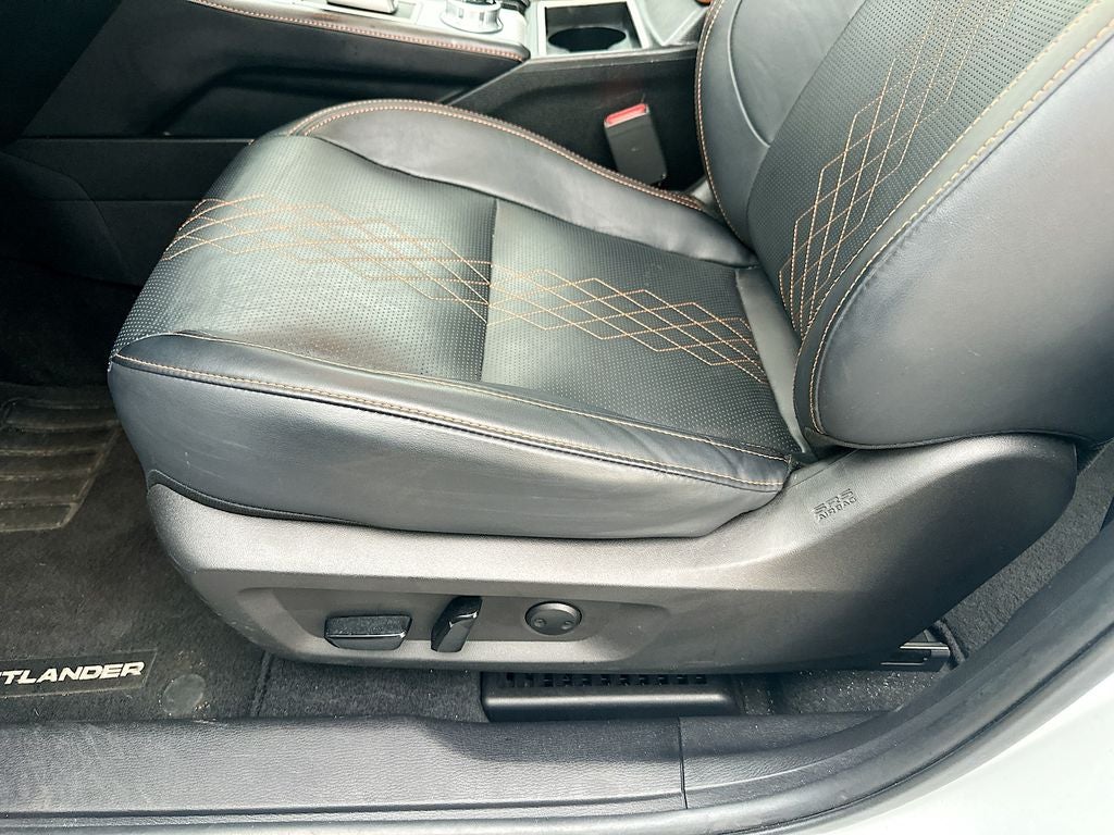 2024 Mitsubishi Outlander SEL