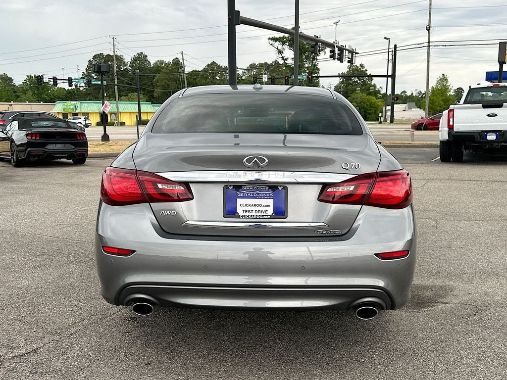 2018 INFINITI Q70 3.7X