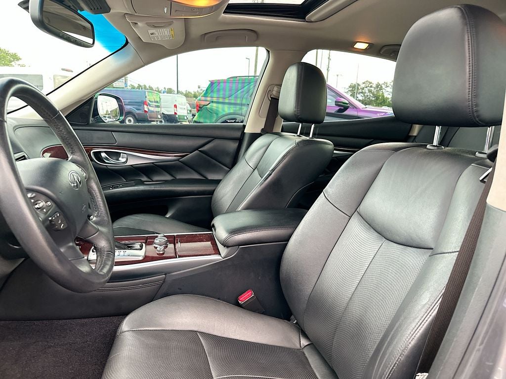 2018 INFINITI Q70 3.7X
