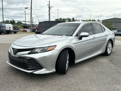 2018 Toyota Camry LE