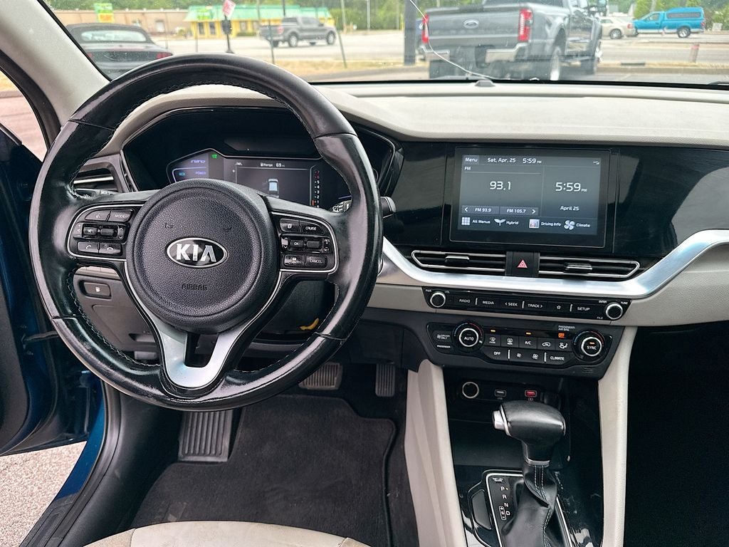2020 Kia Niro Touring