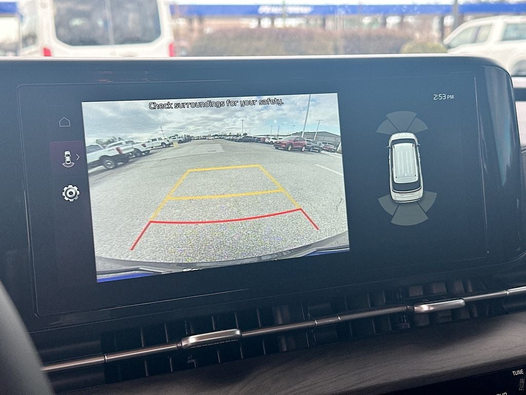 2024 Kia Carnival EX