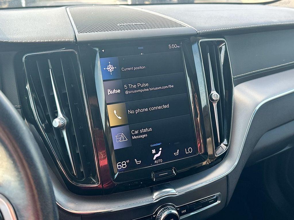 2021 Volvo XC60 T5 R-Design