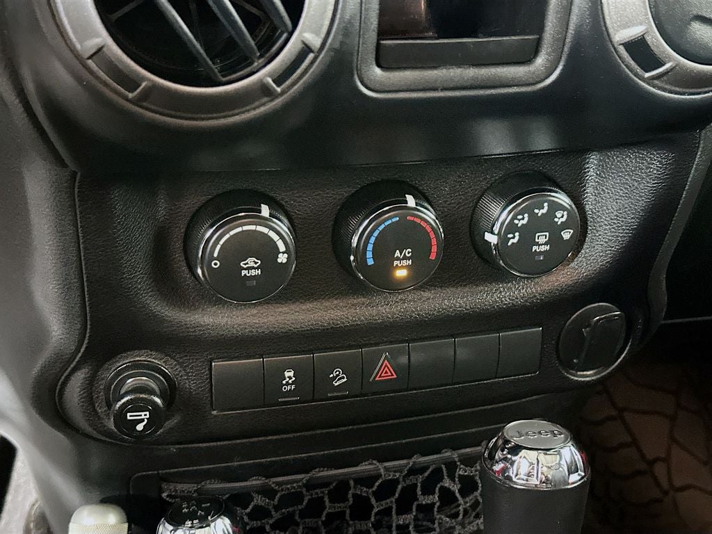 2018 Jeep Wrangler JK Willys Wheeler