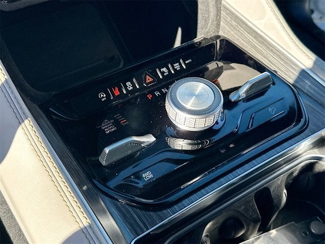 2023 Jeep Wagoneer Series III