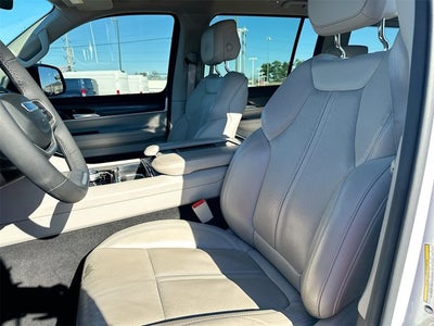 2023 Jeep Wagoneer Series III