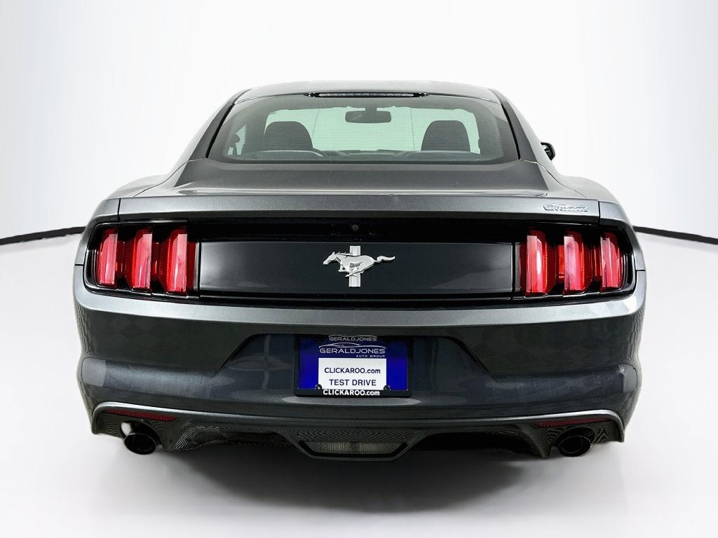 2016 Ford Mustang V6