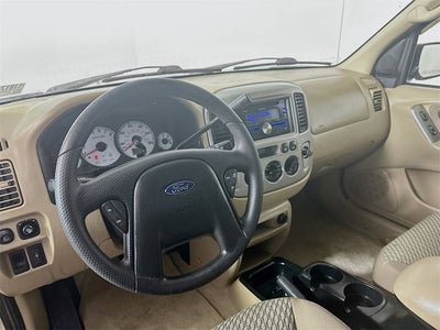2004 Ford Escape XLT